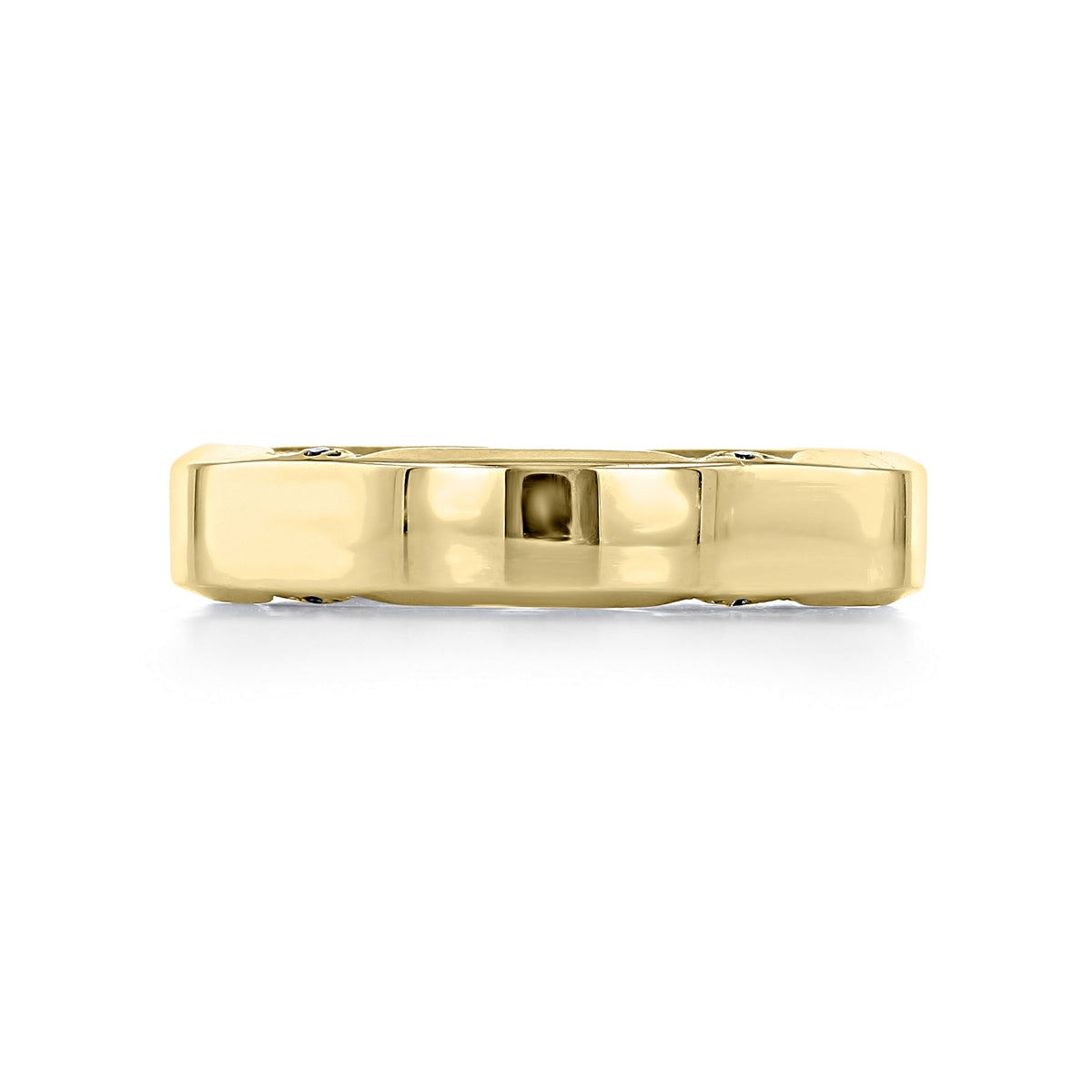 A Tacori Sculpted Crescent Wedding Band - 65-5Y1 in yellow gold with a smooth, sculpted surface.