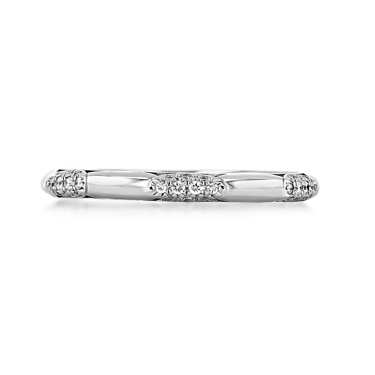 Tacori | Studded Crescent Diamond Wedding Band - HT2582BET in platinum featuring alternating polished metal sections and small pave-set diamond clusters.