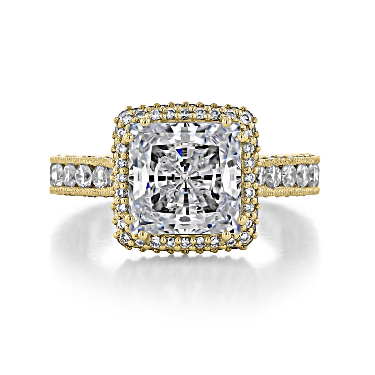 Yellow gold Tacori RoyalT | Princess Pavé Engagement Ring - HT2607PR85Y featuring a princess cut center stone, a pavé halo, and a diamond-encrusted band.